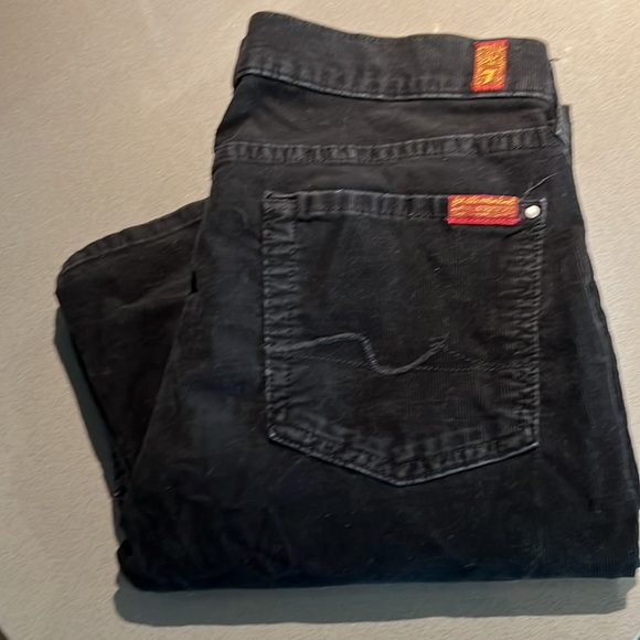 7 for All Mankind Size 29 black corduroy boot leg pants - Picture 4 of 4